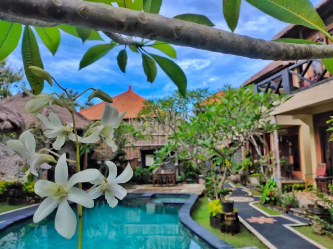 Satria Bungalow Uluwatu Екстериор снимка