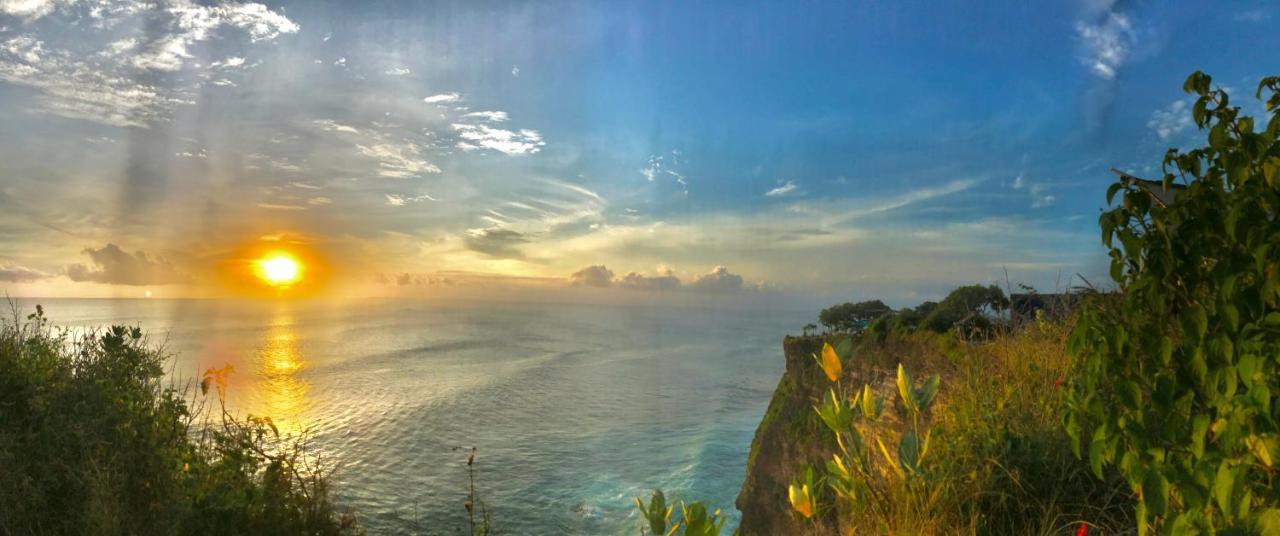 Satria Bungalow Uluwatu Екстериор снимка