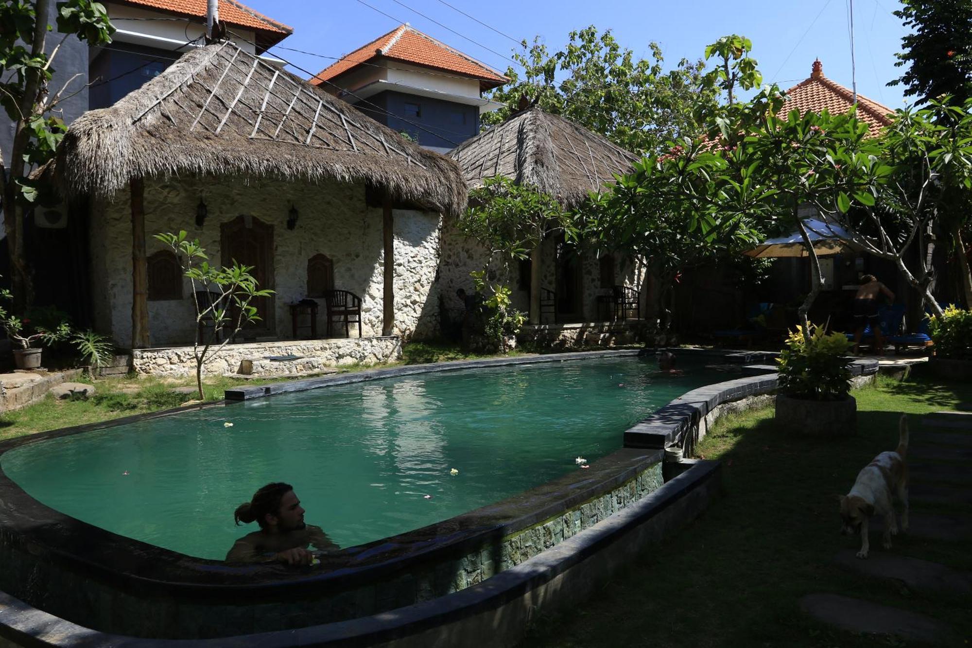 Satria Bungalow Uluwatu Екстериор снимка