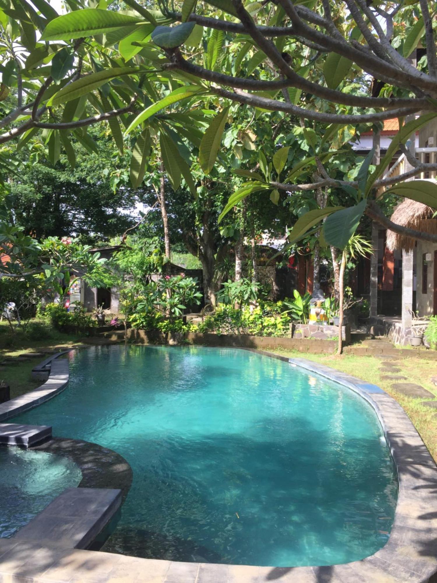 Satria Bungalow Uluwatu Екстериор снимка