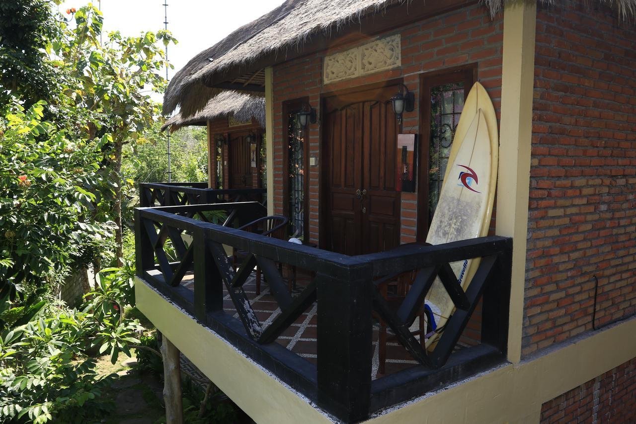 Satria Bungalow Uluwatu Екстериор снимка